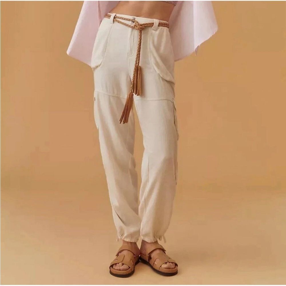 Anthropologie Relaxed Cargo Pants Size S in Ivory